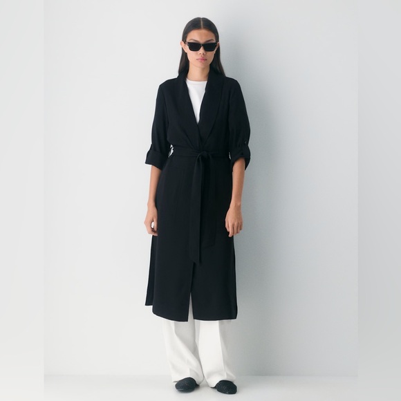 Aritzia Babaton Kahlo Robe trench coat Studio Drape black XS classic duster coat - Picture 1 of 7